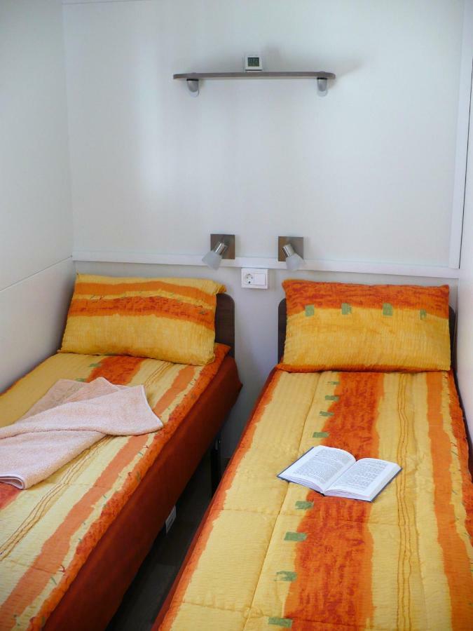 Victoria Mobilehome Camping Village Poljana Mali Lošinj Exterior foto